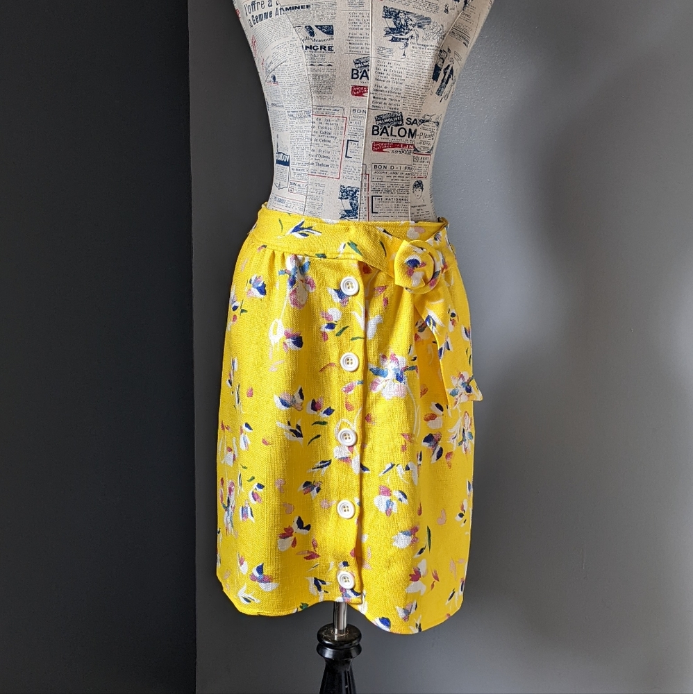 Yellow button front skirt